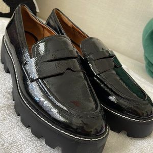 Franco Sarto Women’s black loafers